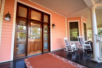 918 SE 2nd Ave in Gainesville, FL - Foto de edificio - Building Photo