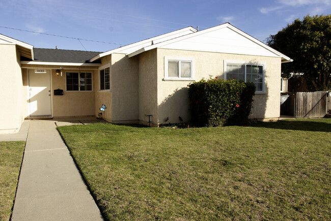 1133 W Hemlock St in Oxnard, CA - Building Photo - Building Photo