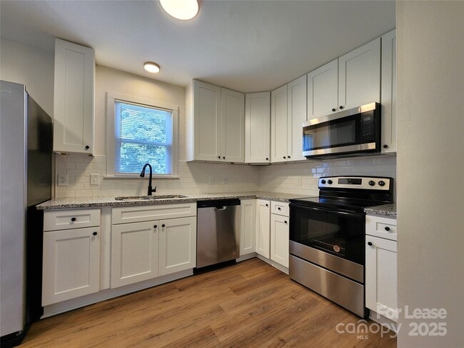 property at 315 Hamilton Dr NE