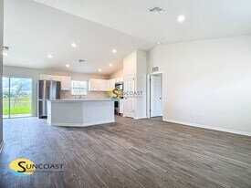 6251 W Whispering Dr in Citrus Springs, FL - Building Photo