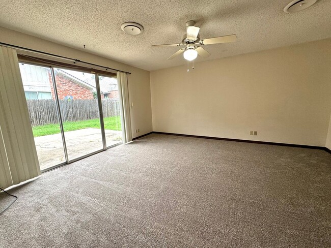 1403 W Madison St in Broken Arrow, OK - Building Photo - Building Photo