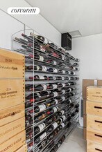 101 W 67th St in New York, NY - Building Photo - Building Photo