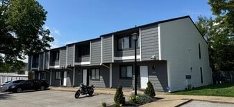 Akron U Townhomes - Student Housing in Akron, OH - Building Photo