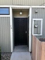 861 Nutmeg Pl in Reno, NV - Building Photo