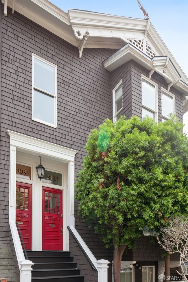 property at 2109 Bush St