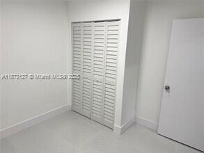 351 NW 48th St in Miami, FL - Building Photo - Building Photo