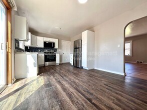 527 Ferndale Ave NW in Walker, MI - Building Photo - Building Photo