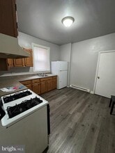 533 BUTTONWOOD St in Norristown, PA - Building Photo - Building Photo