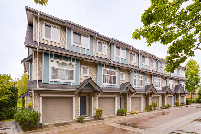 22611 Westminster Hwy in Richmond, BC - Building Photo - Primary Photo