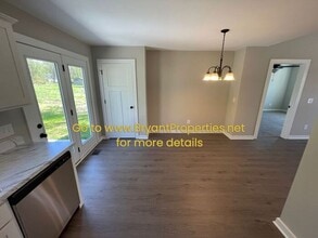 561 W 20th Ave in Springfield, TN - Building Photo - Building Photo