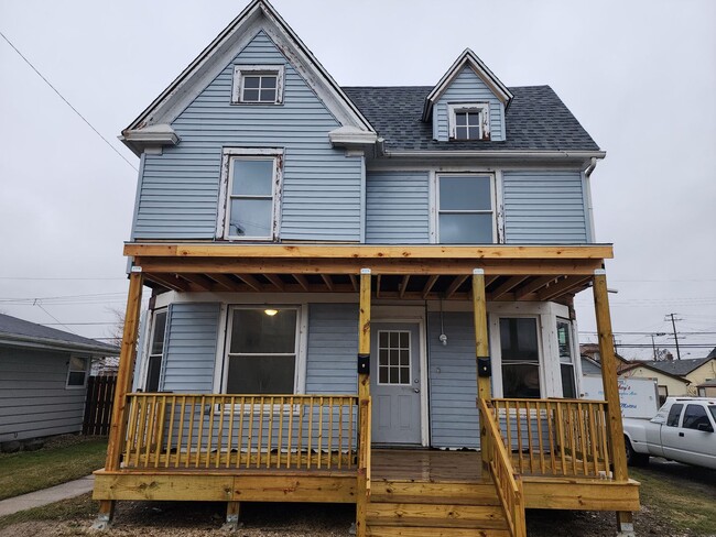 property at 2320 Howe St