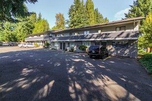 Olympia Townhouses - 211 Pattison in Olympia, WA - Building Photo
