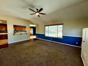 1655 Talking Sparrow Dr in Spanish Springs, NV - Building Photo - Building Photo