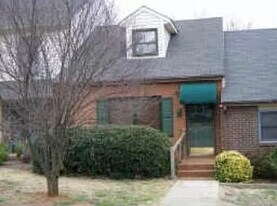 22 Brookside Ct in Cartersville, GA - Building Photo
