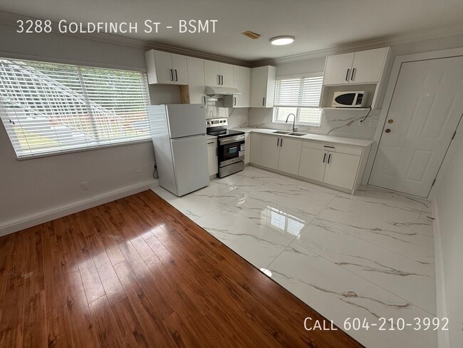 property at 3288 Goldfinch St