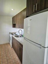 2119 NW 64th St in Miami, FL - Building Photo - Building Photo