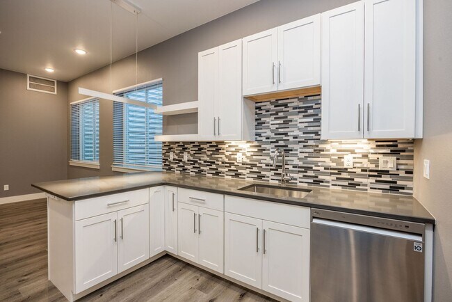 745 N Washington Ave in Loveland, CO - Building Photo - Building Photo