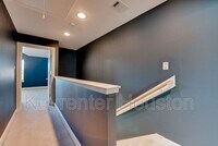 5941 S Loop E photo'