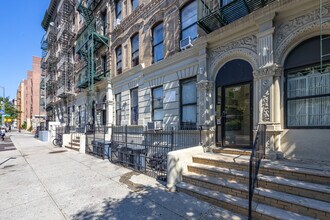 610-612 St Nicholas Ave in New York, NY - Building Photo - Building Photo