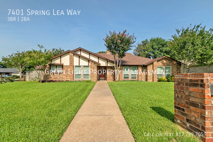 7401 Spring Lea Way in North Richland Hills, TX - Building Photo