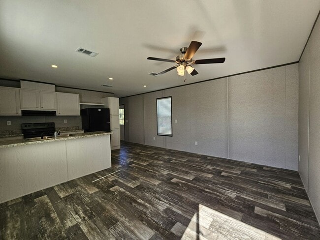 property at 1041 Myakka Dr