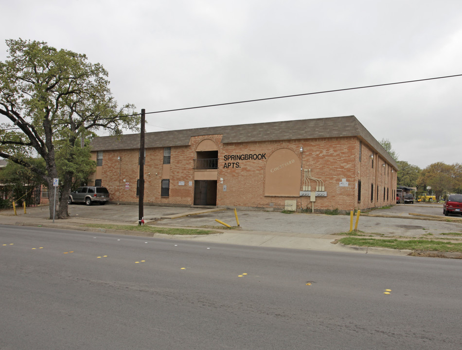 Springbrook Apartments in Fort Worth, TX - Building Photo