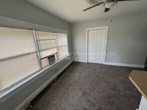 3927 6th St S in St. Petersburg, FL - Building Photo - Building Photo