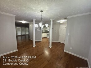 332 Bubble Creek Ct in Fayetteville, NC - Building Photo - Building Photo