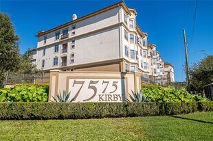 7575 Kirby Dr in Houston, TX - Building Photo