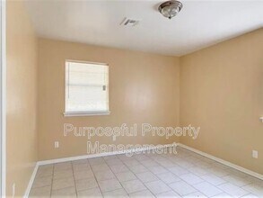 809 Meadowgreen Dr in Midwest City, OK - Building Photo - Building Photo