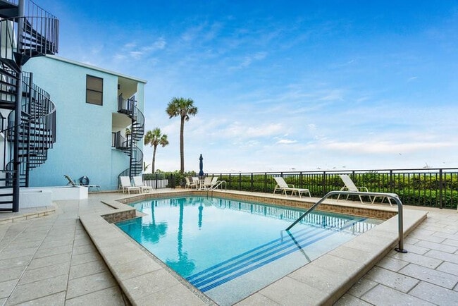 550 Ave in Deerfield Beach, FL - Building Photo - Building Photo