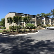 Bluestone Village Apartments in Atlanta, GA - Building Photo - Building Photo