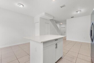28637 SW 132nd Ct in Homestead, FL - Building Photo - Building Photo