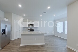 129 SANTIAGO COURT in Lafayette, LA - Foto de edificio - Building Photo