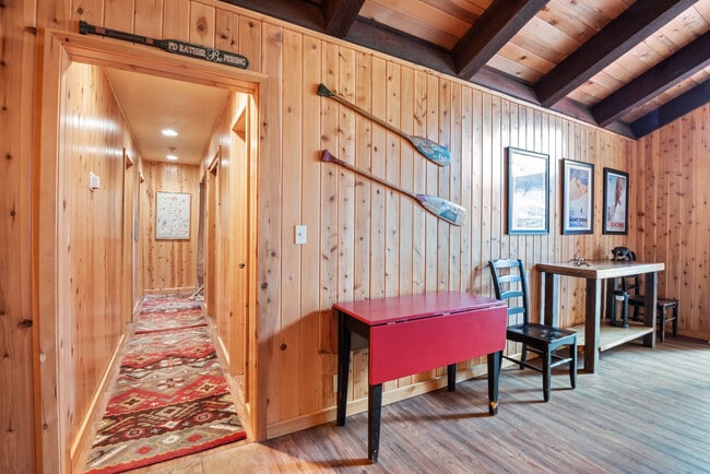 439 John Cain Rd in Tahoe City, CA - Building Photo - Building Photo