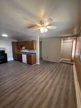 3148 W Mentor St in Wichita, KS - Building Photo - Building Photo
