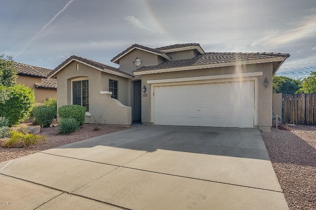 property at 3329 E Ravenswood Dr