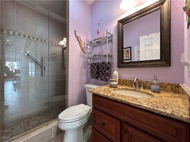 1315 Naples Lake Dr in Naples, FL - Building Photo