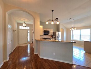 1103 Ridgewood Dr in Leander, TX - Building Photo - Building Photo