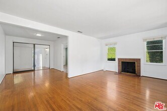 14529 Greenleaf St in Los Angeles, CA - Building Photo - Building Photo