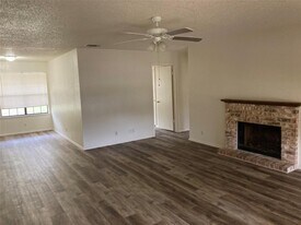 509 Hedgewood Dr in Georgetown, TX - Building Photo