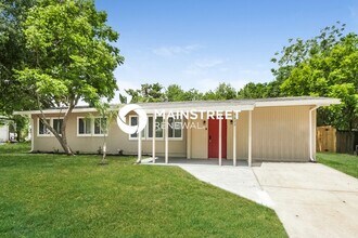 5622 Clearview Dr in Orlando, FL - Building Photo - Building Photo