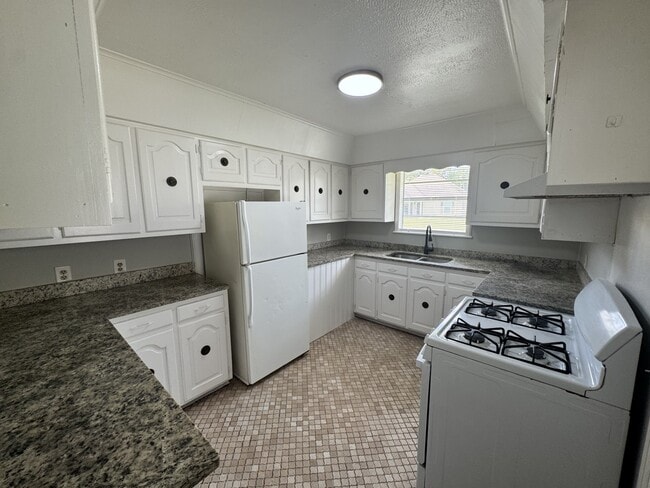 1506 Arkansas St in Lake Charles, LA - Building Photo - Building Photo