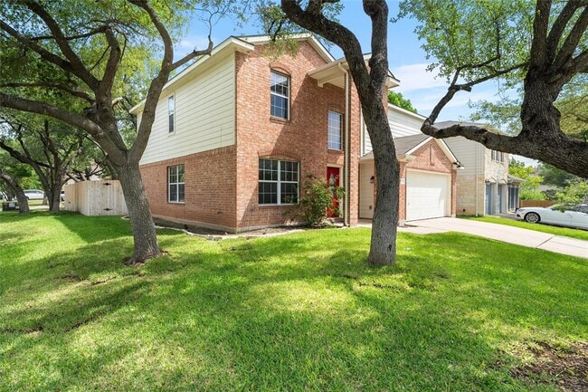 1111 Heritage Park Dr
