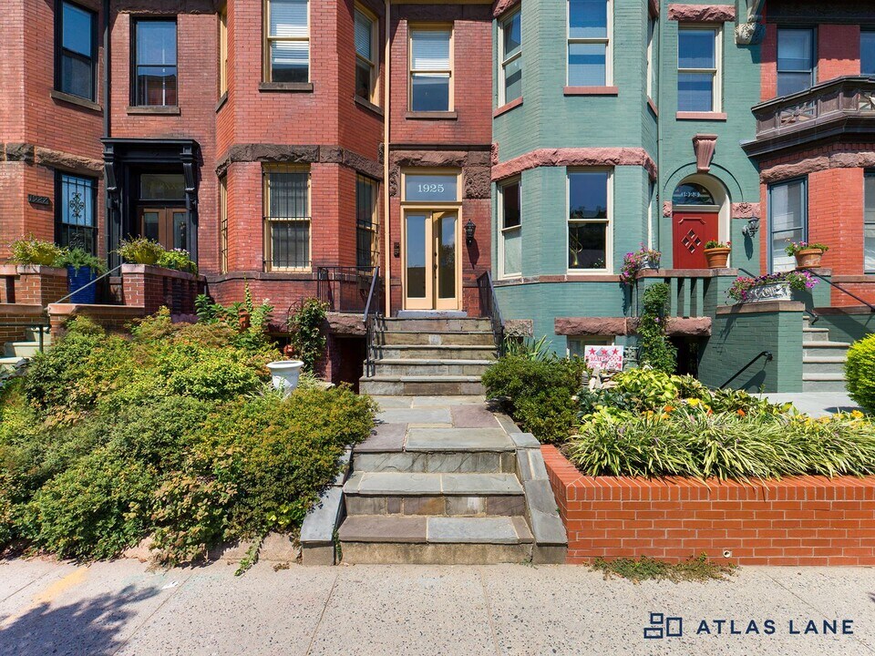 1925 S St NW in Washington, DC - Building Photo