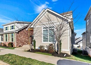 1372 Hicks Edgen Rd in Pleasant View, TN - Building Photo - Building Photo