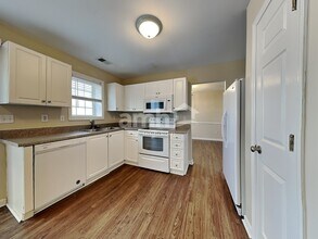 108 Ashby Cross Ct in Greer, SC - Foto de edificio - Building Photo