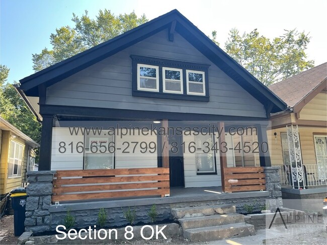 property at 511 Oakley Ave
