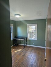 4081 Clifton Ave in Cincinnati, OH - Foto de edificio - Building Photo