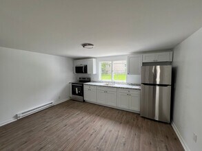 1143 Eynon St in Scranton, PA - Building Photo - Building Photo